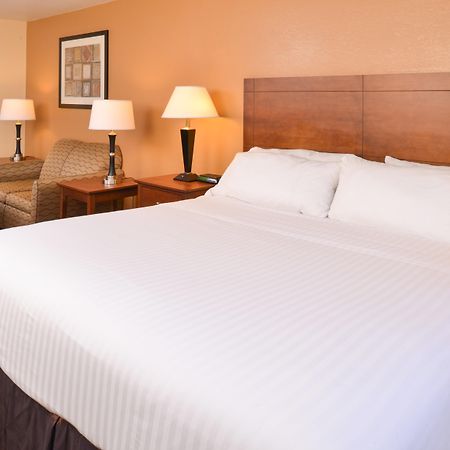 Holiday Inn Express Morgantown By Ihg Εξωτερικό φωτογραφία